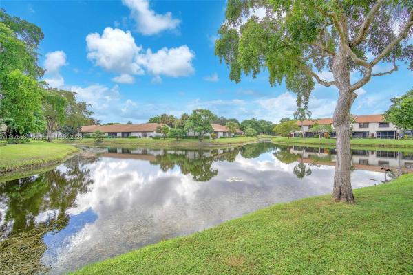 Golden Raintree 5, Coconut Creek, Florida 33066, image 1