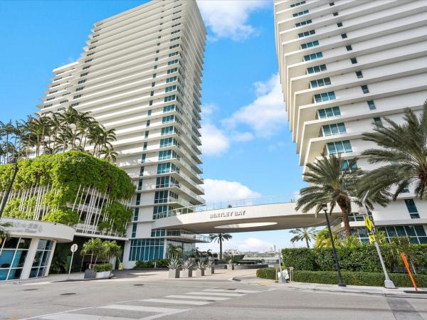 The Bentley Bay South, 520 West Ave #905, Miami Beach, Florida 33139, image 1