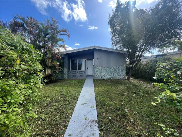 Seaboard Park, 354 NE 173rd St, North Miami Beach, Florida 33162, image 1