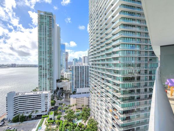 Paraiso Bay, 650 NE 32nd St #2404, Miami, Florida 33137, image 2