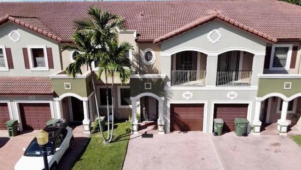 Florence At Crystal Lakes, 656 NE 35th Ave, Homestead, Florida 33033, image 1