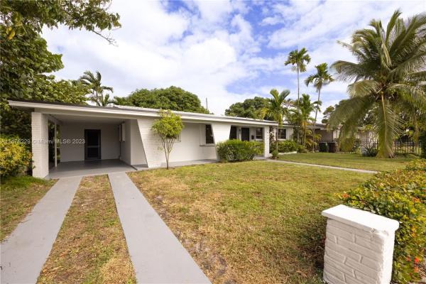 Paula Park, 435 W 42 St #, Hialeah, Florida 33012, image 1