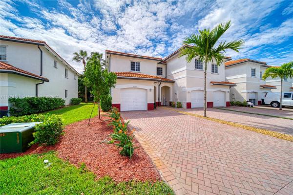 Bella Vista, 3620 NW 29th Ct, Lauderdale Lakes, Florida 33311, image 2