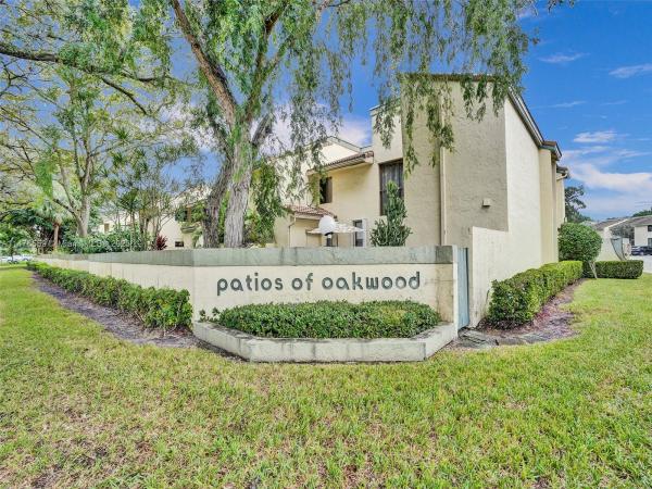 Patios Of Oakwood, 9592 SW 1st Ct #13-F, Coral Springs, Florida 33071, image 1