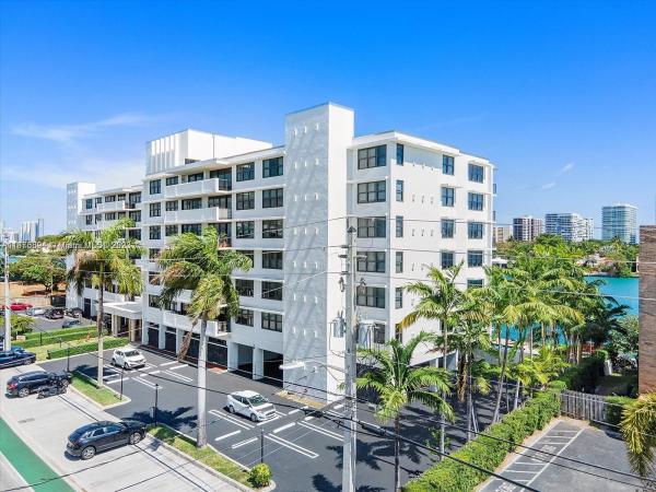 The Belmont, 10101 E Bay Harbor Dr #202, Bay Harbor Islands, Florida 33154, image 2