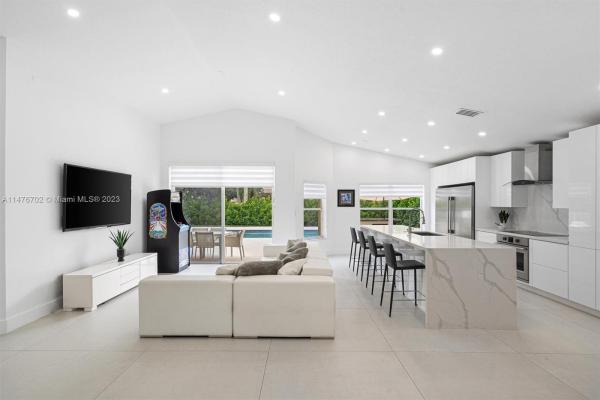Ruby Cove, 4010 Turquoise Trl, Weston, Florida 33331, image 1