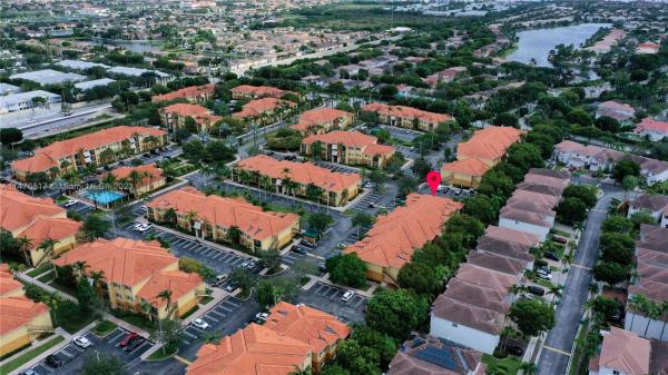 Palm Gardens At Doral, 7210 NW 114th Ave #20615, Doral, Florida 33178, image 2