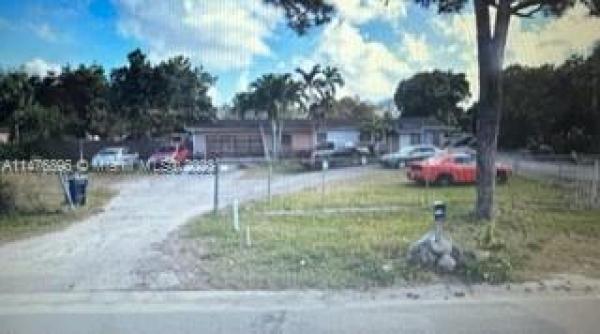 Bird Road Farmsites, 12400 SW 45th St, Kendale Lakes, Florida 33175, image 3
