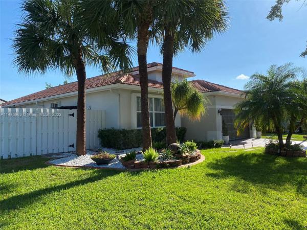 The Beaches At Pembroke Shores, 16377 SW 11th St, Pembroke Pines, Florida 33027, image 2