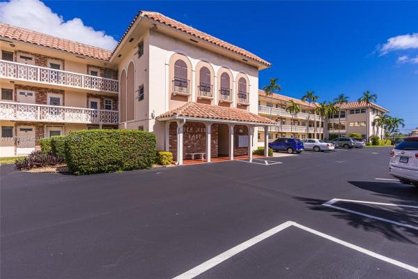 Boca Verde East, 400 NE 20th St #D216, Boca Raton, Florida 33431, image 1