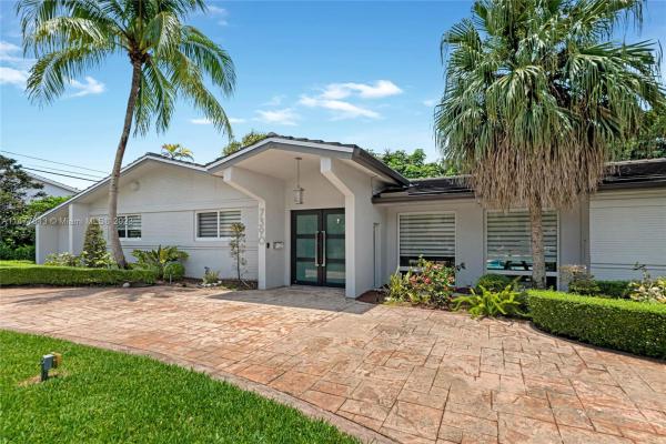 Montgomery East, 7390 SW 116th Ter, Pinecrest, Florida 33156, image 1