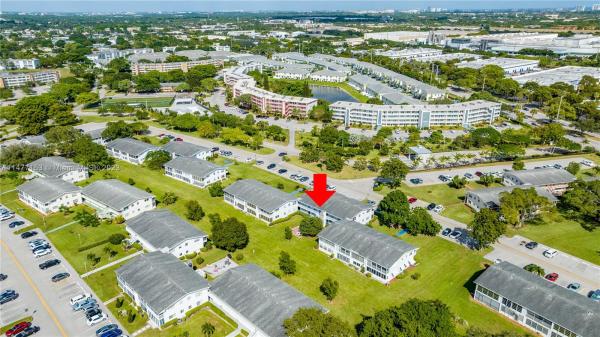 Farnham, 66 Farnham C #-, Deerfield Beach, Florida 33442, image 1