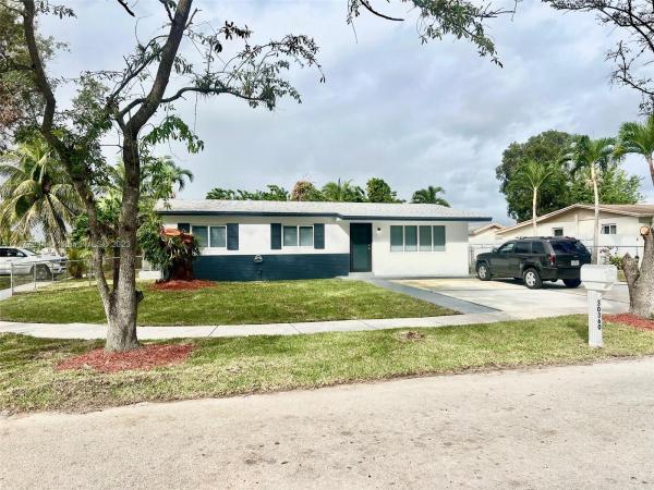 Newton Heights, 30360 SW 158th Ave, Leisure City, Florida 33033, image 1