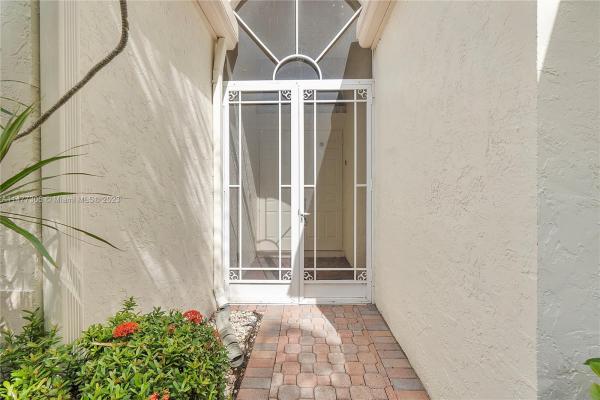 The Club At Indian Lakes, 6043 Rossmoor Lakes Ct, Boynton Beach, Florida 33437, image 3