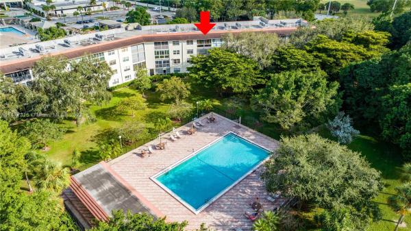 Cayman Village, 1501 Cayman Way #E4, Coconut Creek, Florida 33066, image 1