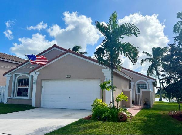 Estancia, 19160 SW 4th St, Pembroke Pines, Florida 33029, image 1