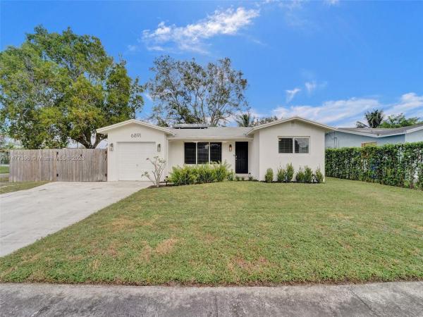Driftwood Acres, 6891 Scott St, Hollywood, Florida 33024, image 2