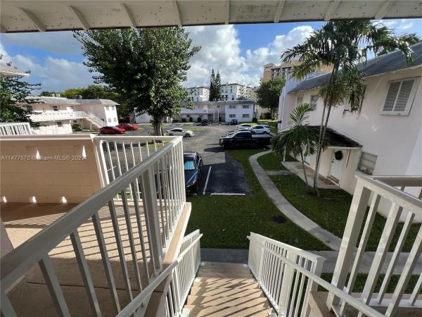 Village At Dadeland, 7348 SW 82nd St #C217, Glenvar Heights, Florida 33143, image 3