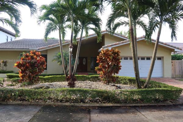 Royal Oaks, 7920 NW 168th Ter, Miami Lakes, Florida 33016, image 1