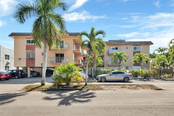 Dewey, 1840 Dewey St #203, Hollywood, Florida 33020, image 1