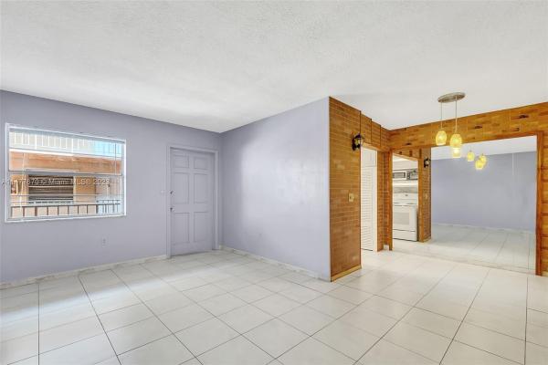 Dewey, 1840 Dewey St #203, Hallandale Beach, Florida 33020, image 3
