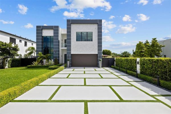 Coral Pines, 4235 SW 84th Ct, Olympia Heights, Florida 33155, image 3