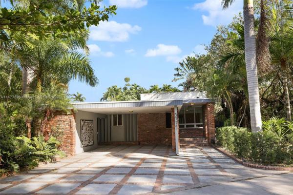 La Gorce Golf, 5775 N Bay Rd, Miami Beach, Florida 33140, image 1