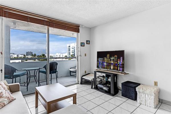 Harding Place, 7440 Harding Ave #502, Miami Beach, Florida 33141, image 1