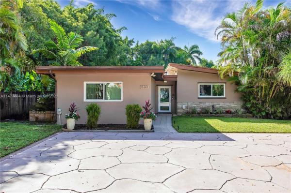 Griffing Biscayne Park Estates, 630 NE 117th St, Biscayne Park, Florida 33161, image 2