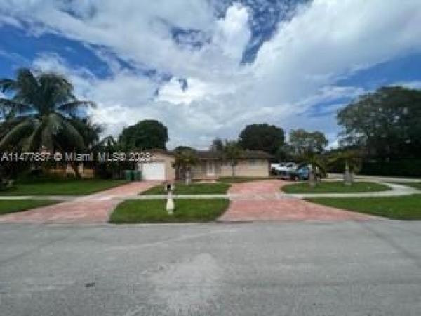 Heftler Homes Sunset Park, 10101 SW 88th St, Kendall, Florida 33176, image 1