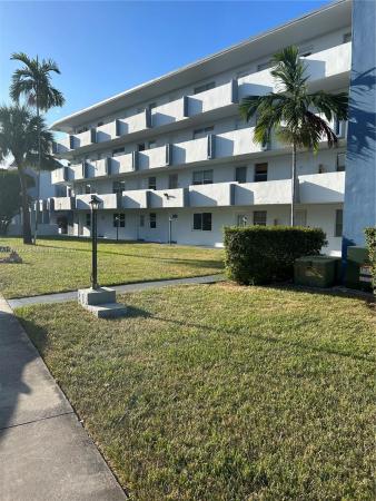 Rolling Greens, 1101 NE 191st St #H213, Ojus, Florida 33179, image 1