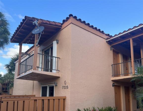 Cypress Village, 7220 Fairway Dr #G2, Miami Lakes, Florida 33014, image 2