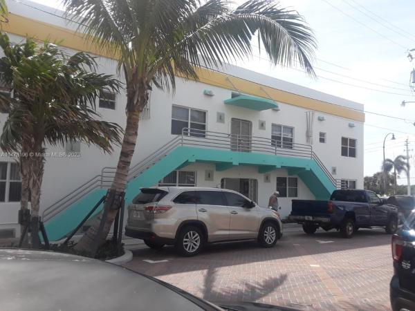 Sea Crest, 326 Wilson St #101, Hollywood, Florida 33019, image 1