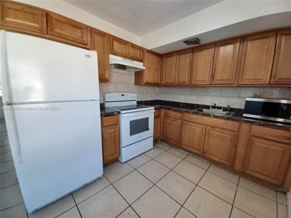 Playland Village, 3800 SW 59th Ter #201, Davie, Florida 33314, image 1