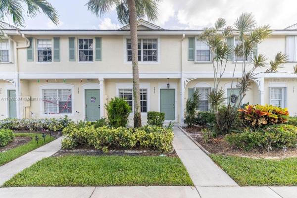Coral Reef Club, 9952 NW 57th Mnr, Coral Springs, Florida 33076, image 1