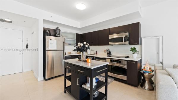 The Ivy At Riverfront, 90 SW 3rd St #1903, Miami, Florida 33130, image 3