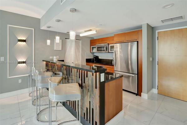 Vizcayne South, 253 NE 2nd St #1510, Miami, Florida 33132, image 1
