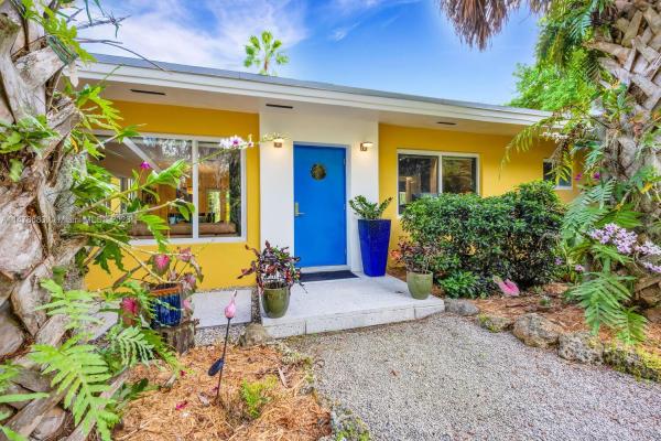 Pine Meadows, 13501 SW 102nd Ave, Kendall, Florida 33176, image 1