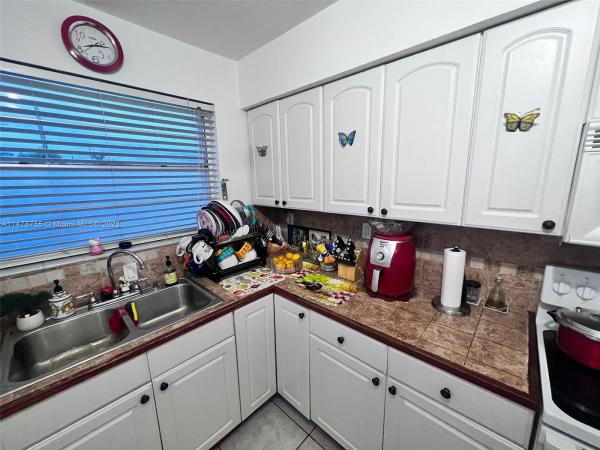 Poinciana At First, 1644 NW 1st St #6, Miami, Florida 33125, image 1