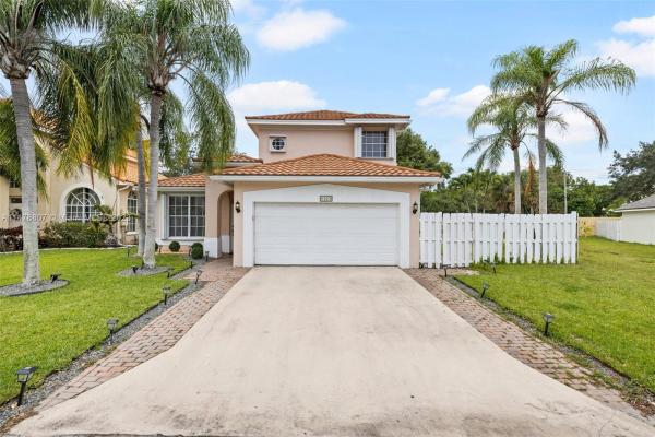 Lawrence Grove, 1023 W Fairfax Cir W, Boynton Beach, Florida 33436, image 1