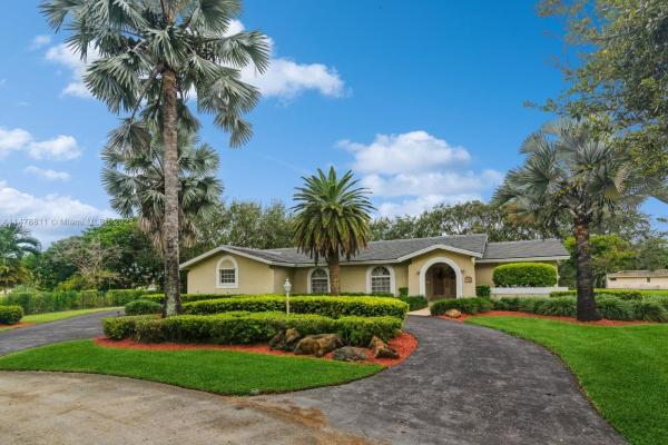 Royal Palm Harbor, 7790 SW 145th St, Palmetto Bay, Florida 33158, image 1