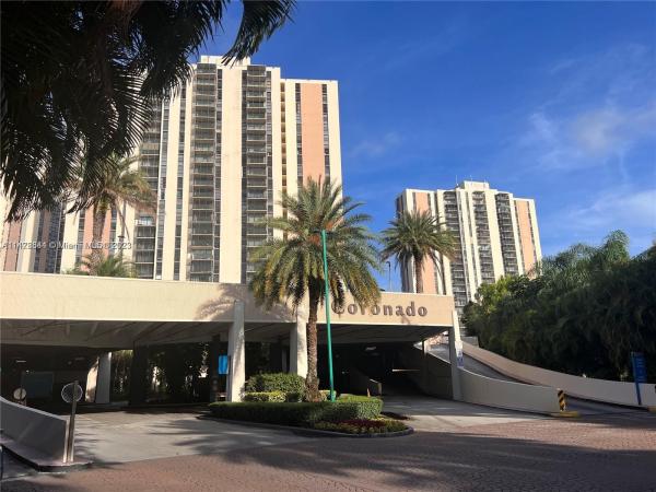 Coronado Tower 3, 20379 W Country Club Dr #2233, Aventura, Florida 33180, image 2