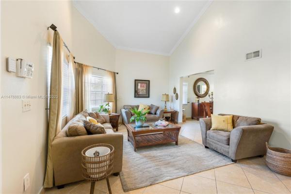 Westwind Lakes, 15614 SW 62nd Ter, Kendall West, Florida 33193, image 3