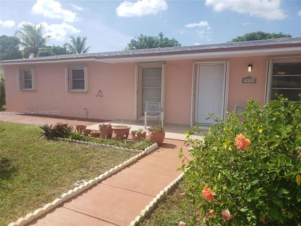 Miami Gardens Manor, 19324 NW 48th Ave, Miami Gardens, Florida 33055, image 1