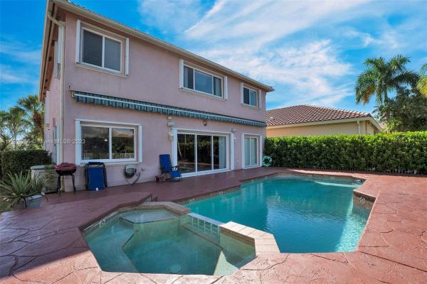 Breakers Estates At Pembroke Isles, 17093 NW 20th St, Pembroke Pines, Florida 33028, image 3