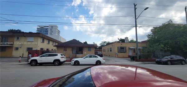 East Little Havana, 444 SW 6th St, Miami, Florida 33130, image 2
