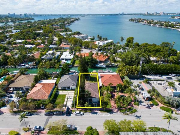 Biscayne Point, 8080 Hawthorne Ave, Miami Beach, Florida 33141, image 3