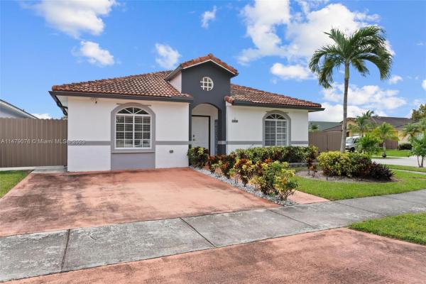 Maralex Homes, 14360 SW 168th St, Richmond West, Florida 33177, image 3
