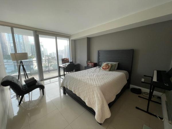 Mint At Riverfront, 92 SW 3rd St #1703, Miami, Florida 33130, image 1