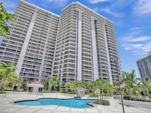 Hamptons West, 20281 E Country Club Dr. #710, Aventura, Florida 33180, image 1